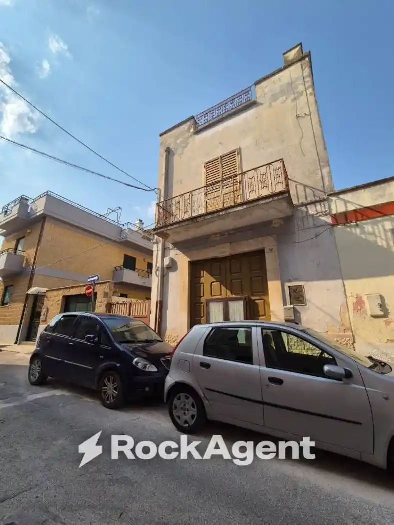 Casa indipendente in vendita a Bitonto