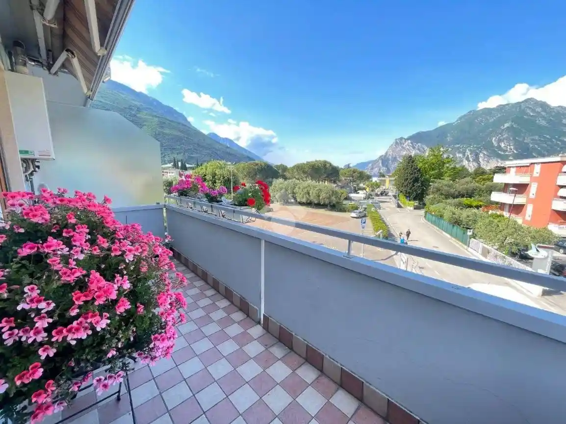 Appartamento in vendita a Nago-Torbole