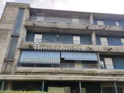 Appartamento in vendita a Malnate