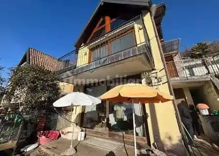 Appartamento in vendita a Maccagno con Pino e Veddasca