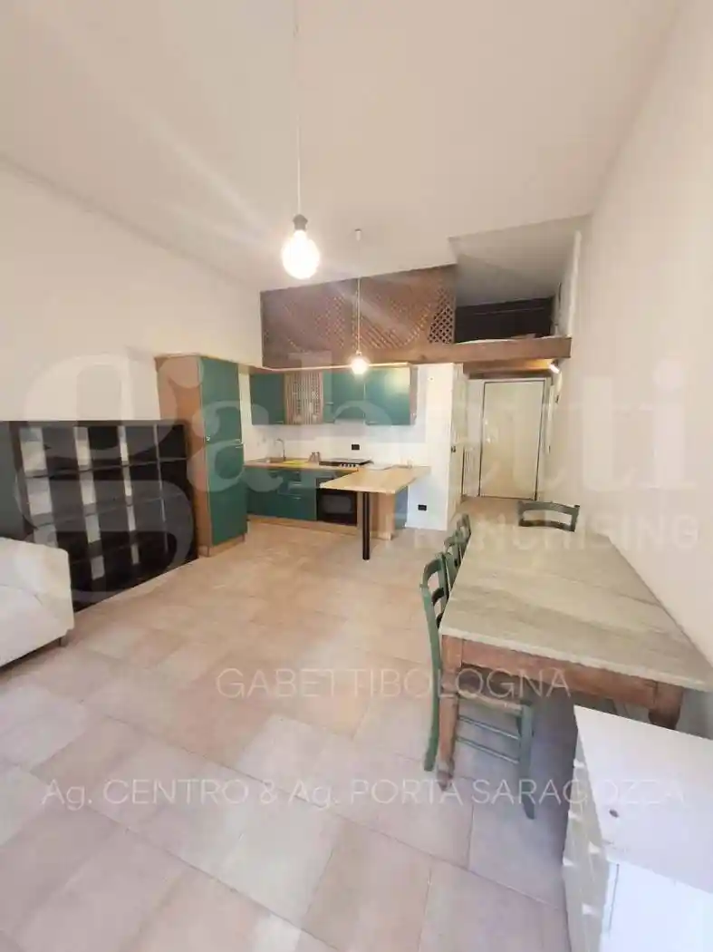 Appartamento in vendita a Bologna