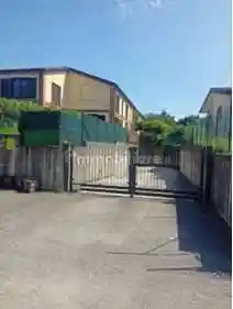 Villetta a schiera in vendita a Varano Borghi