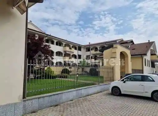 Appartamento in vendita a Trecate