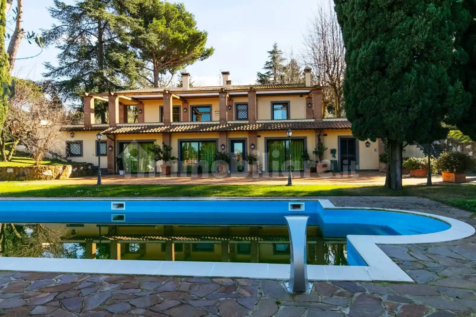 Villa in vendita a Frascati