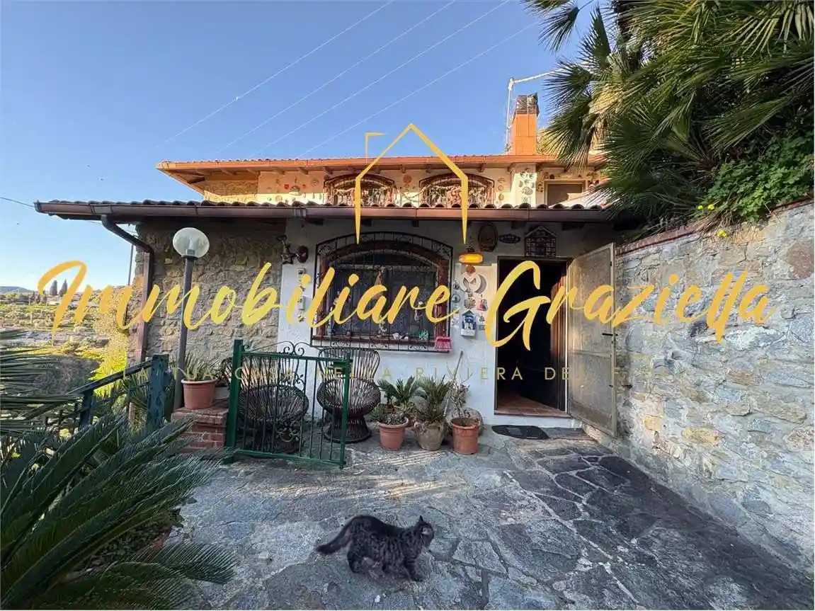 Villa in vendita a Bordighera