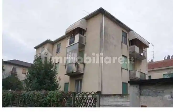 Appartamento in vendita a Novara