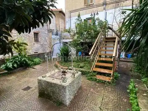 Appartamento in vendita a Priverno