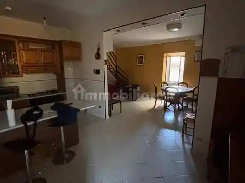 Appartamento in vendita a Priverno