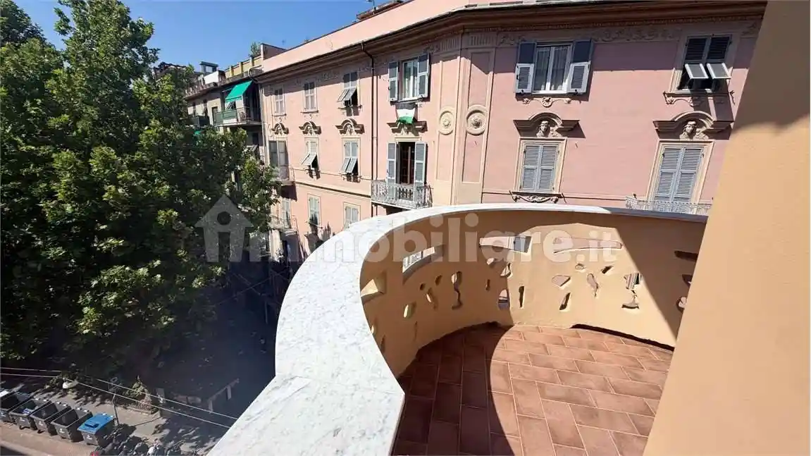 Appartamento in affitto a Genova