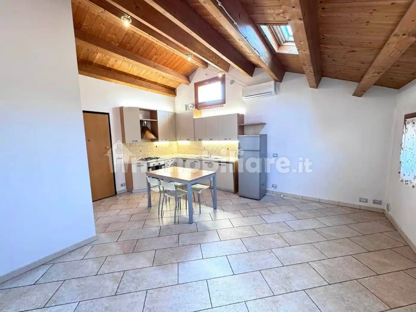 Appartamento in affitto a Este
