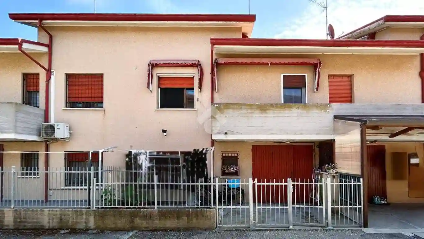 Villetta a schiera - foto 2