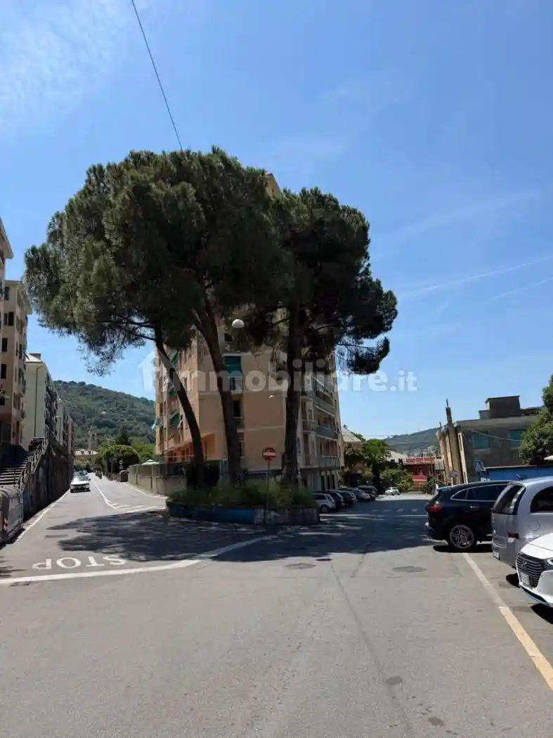 Appartamento in vendita a Genova
