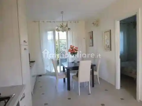 Appartamento in vendita a Ameglia