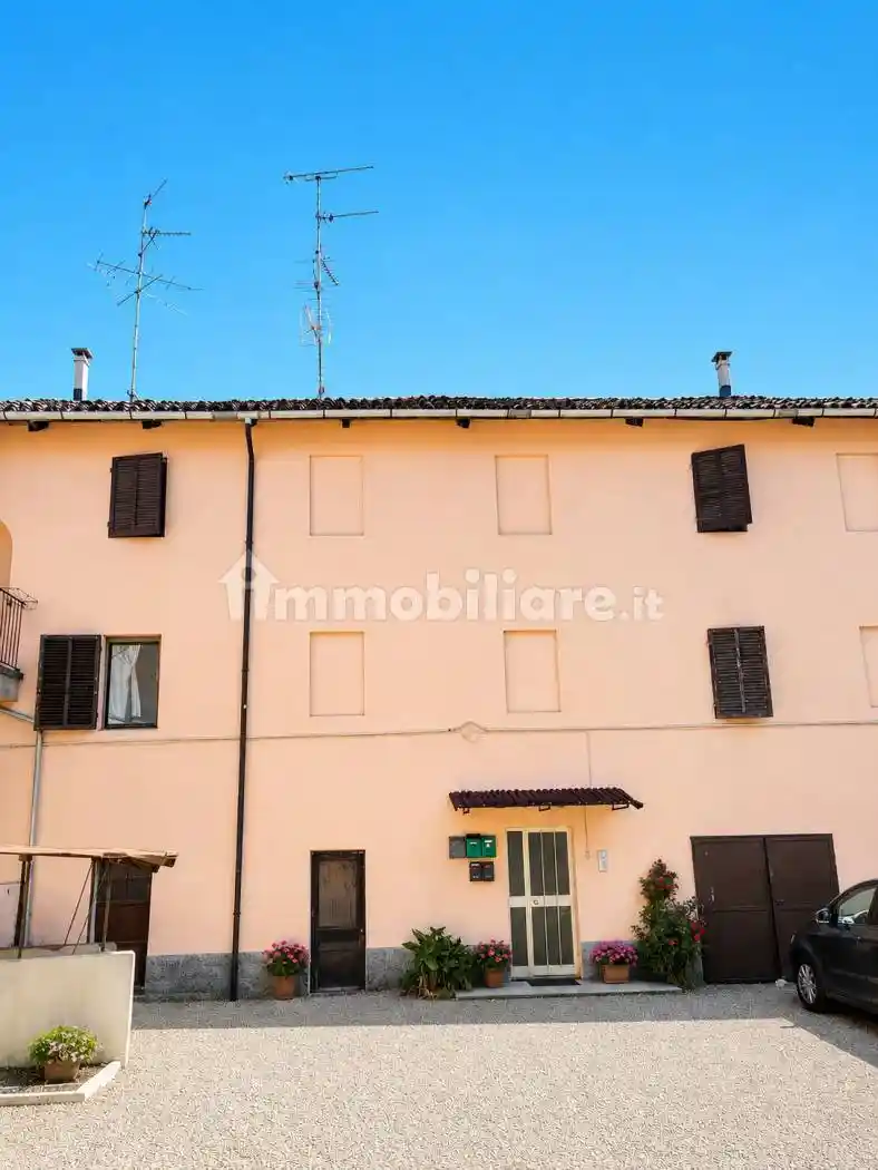 Appartamento in affitto a Vercelli