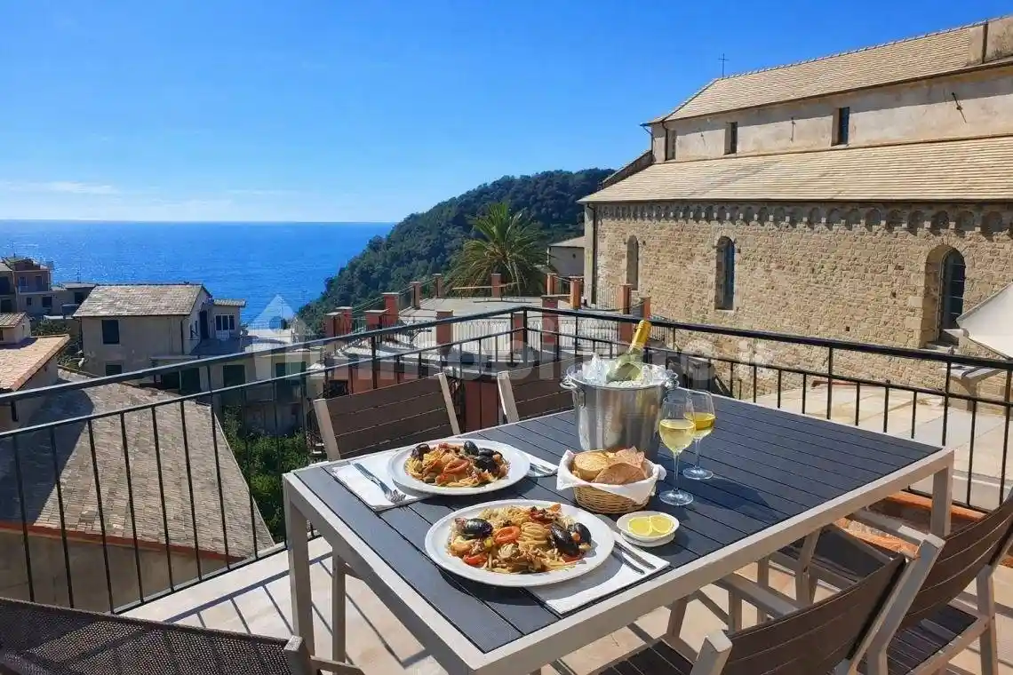 Appartamento in vendita a Vernazza