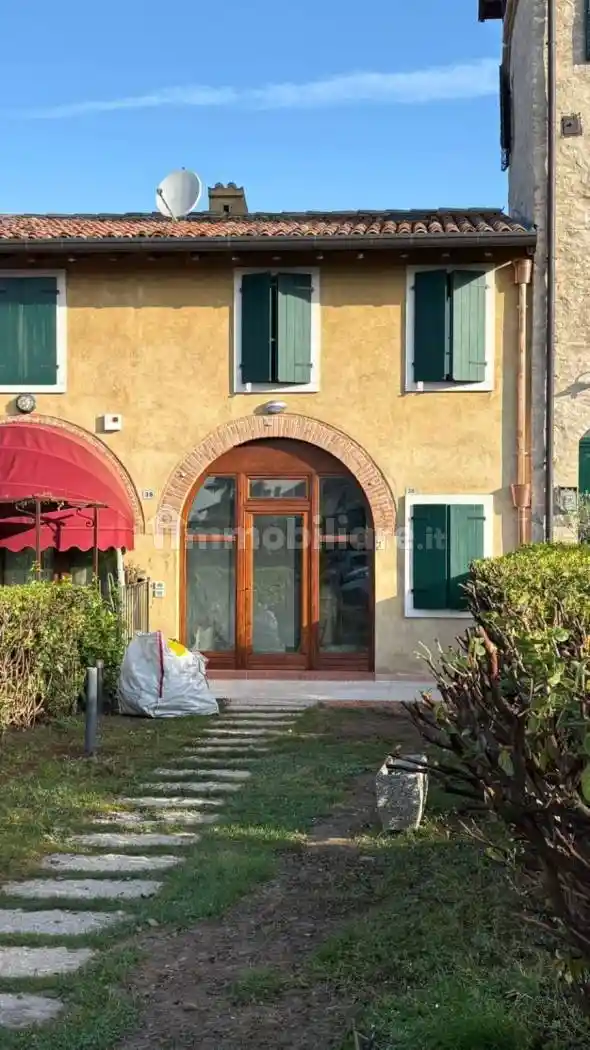 Rustico - Casale in affitto a Lazise