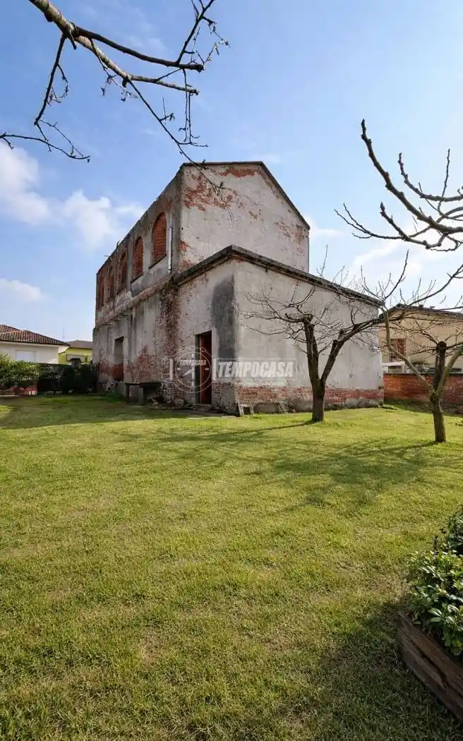 Rustico - Casale in vendita a Casaleggio Novara