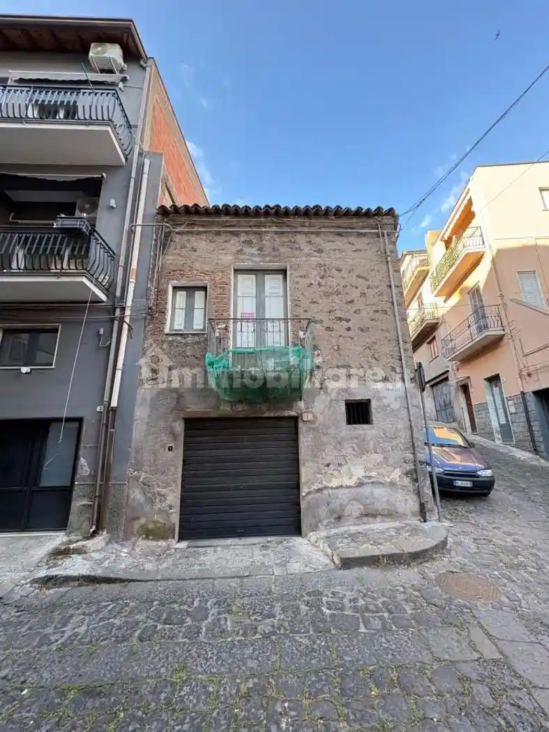 Appartamento in vendita a Biancavilla