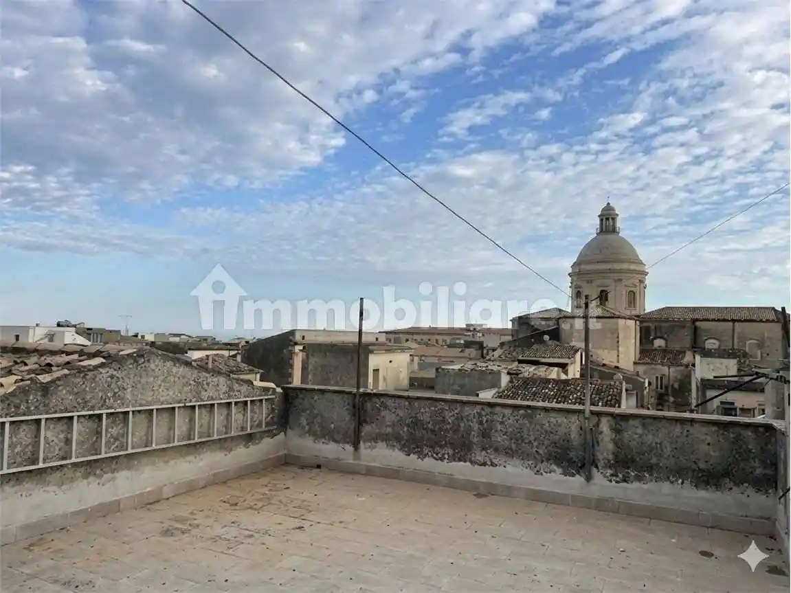 Appartamento in vendita a Noto