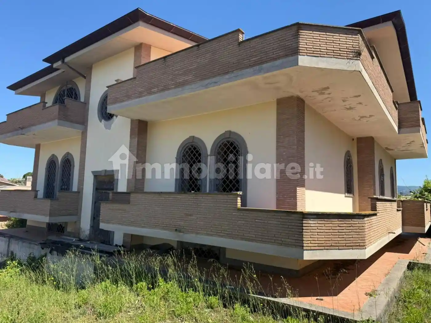 Villa in vendita a Aprilia