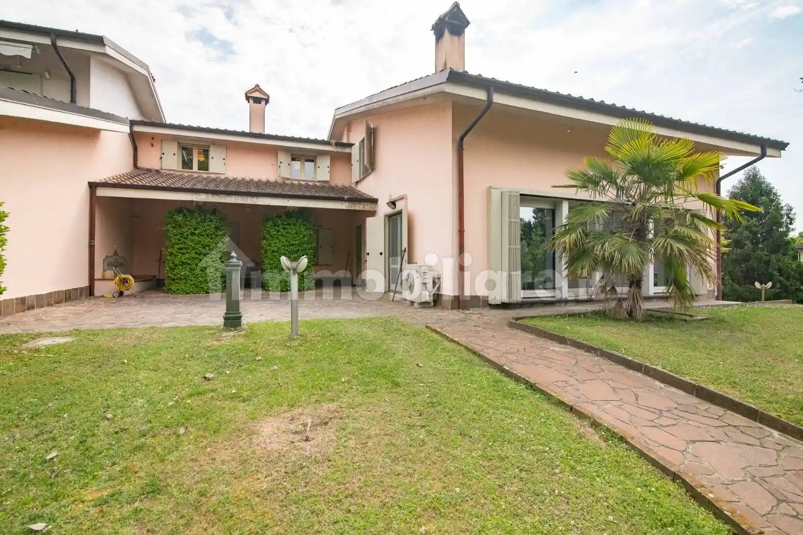 Villa in vendita a Cornegliano Laudense