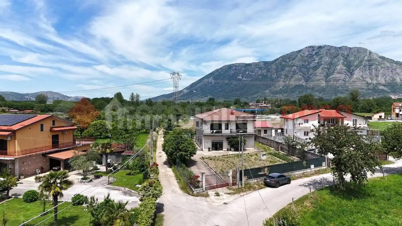 Villa in vendita a Cervinara
