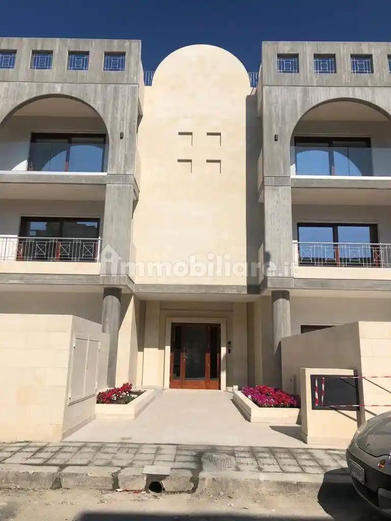 Palazzo - Edificio in vendita a Lecce