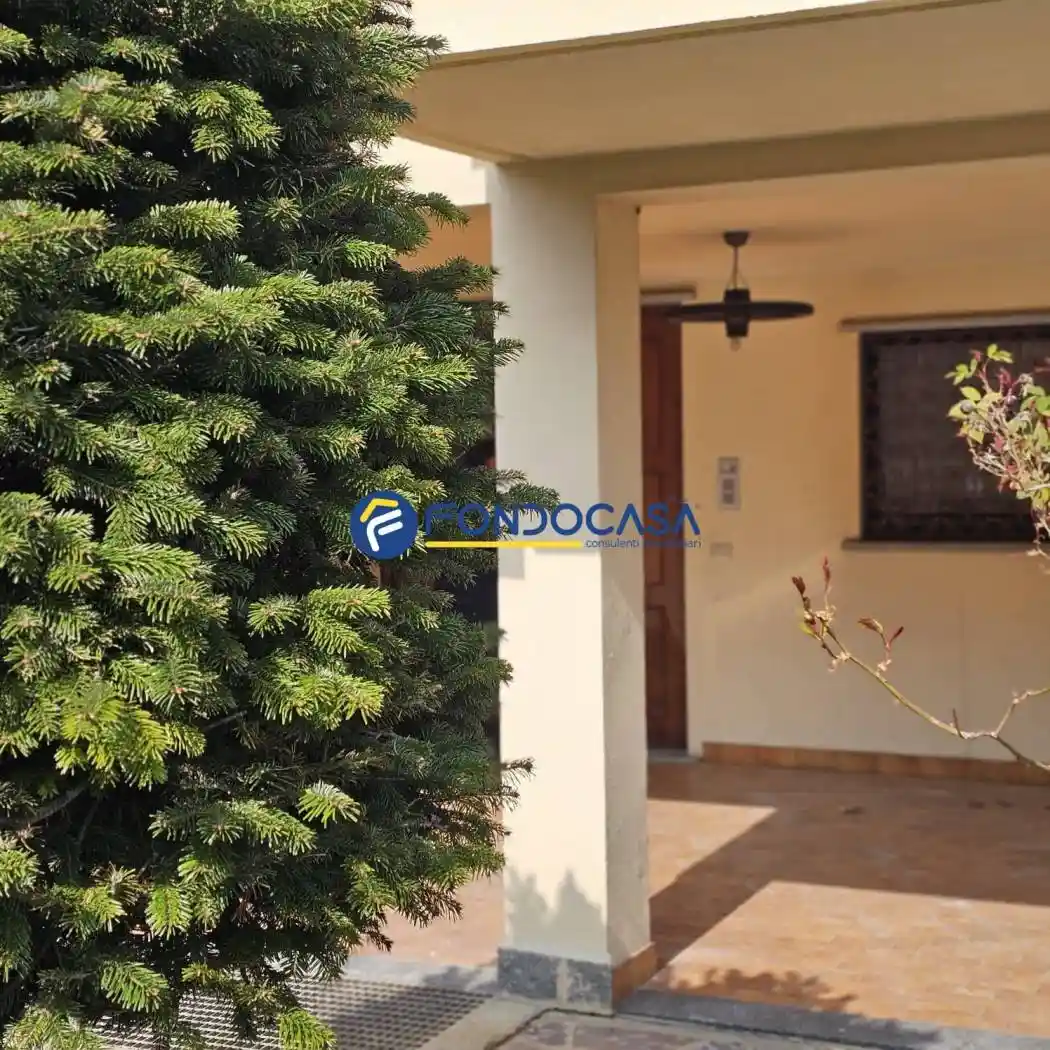 Villa in vendita a Arcore