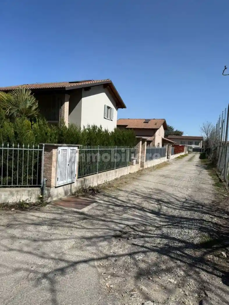 Villa in vendita a Alessandria