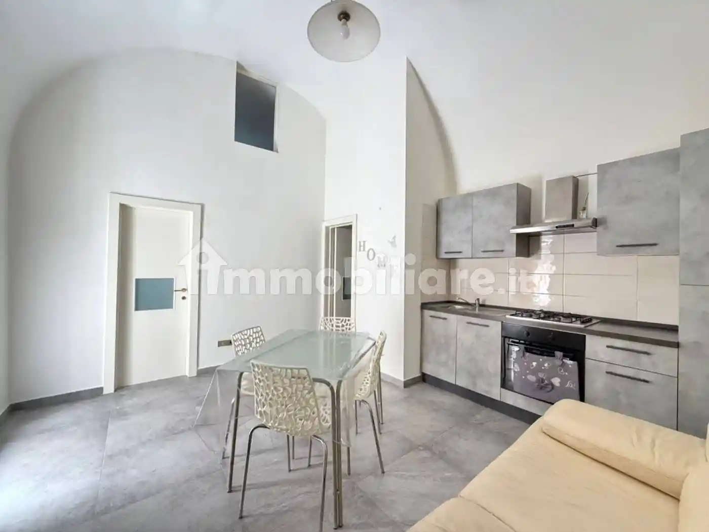 Appartamento in affitto a Modugno