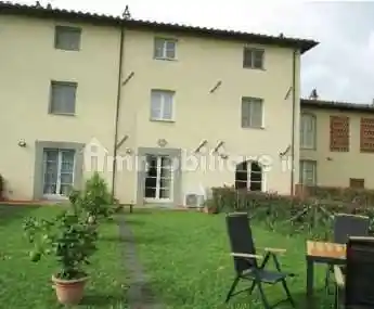 Villetta a schiera in vendita a Lucca