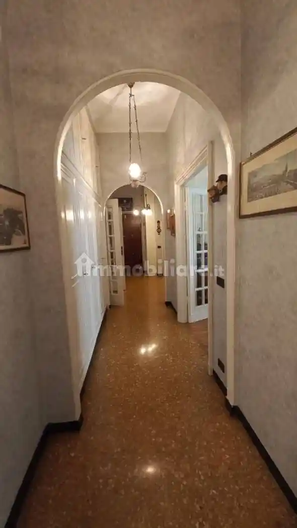 Appartamento in vendita a Genova
