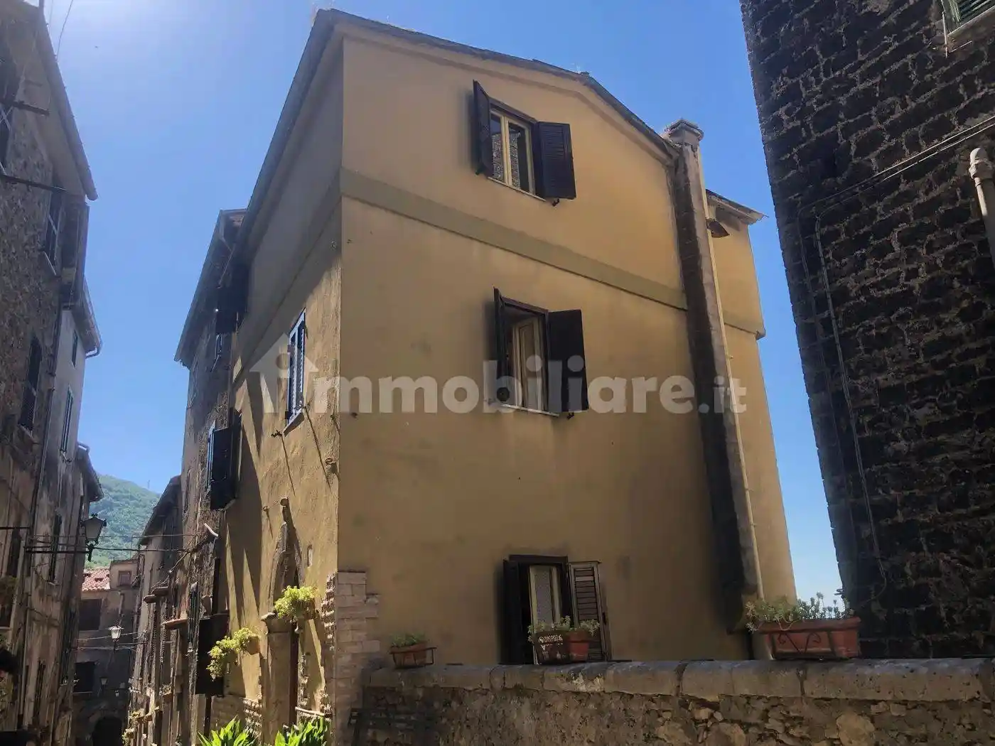 Casa indipendente in vendita a Guarcino