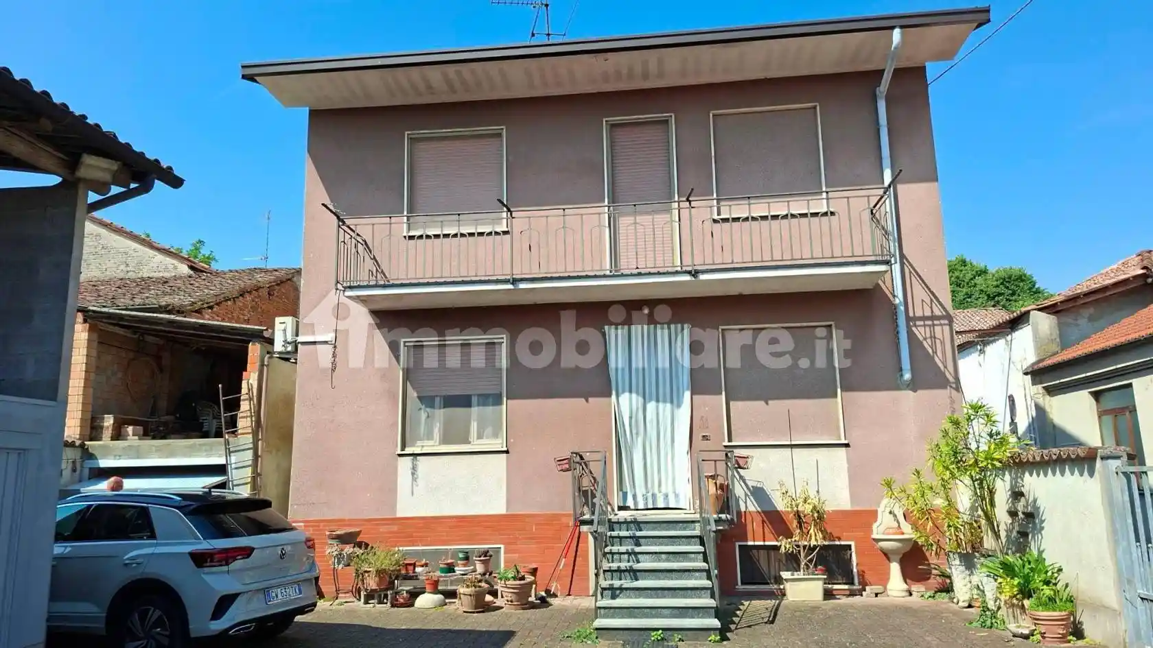 Villa in vendita a Dorno