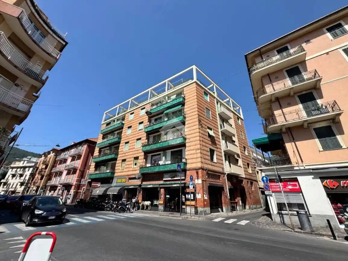Appartamento in vendita a Alassio