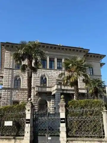 Attico - Mansarda in affitto a Milano