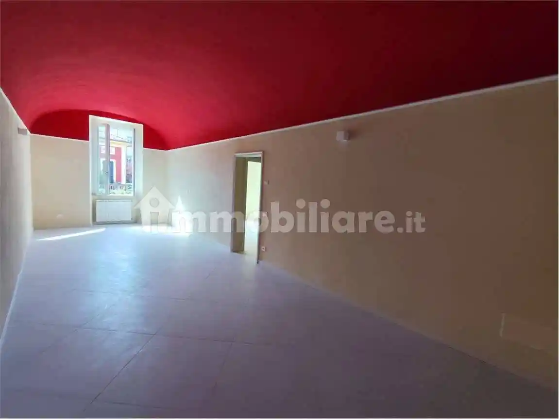 Appartamento in vendita a Piacenza