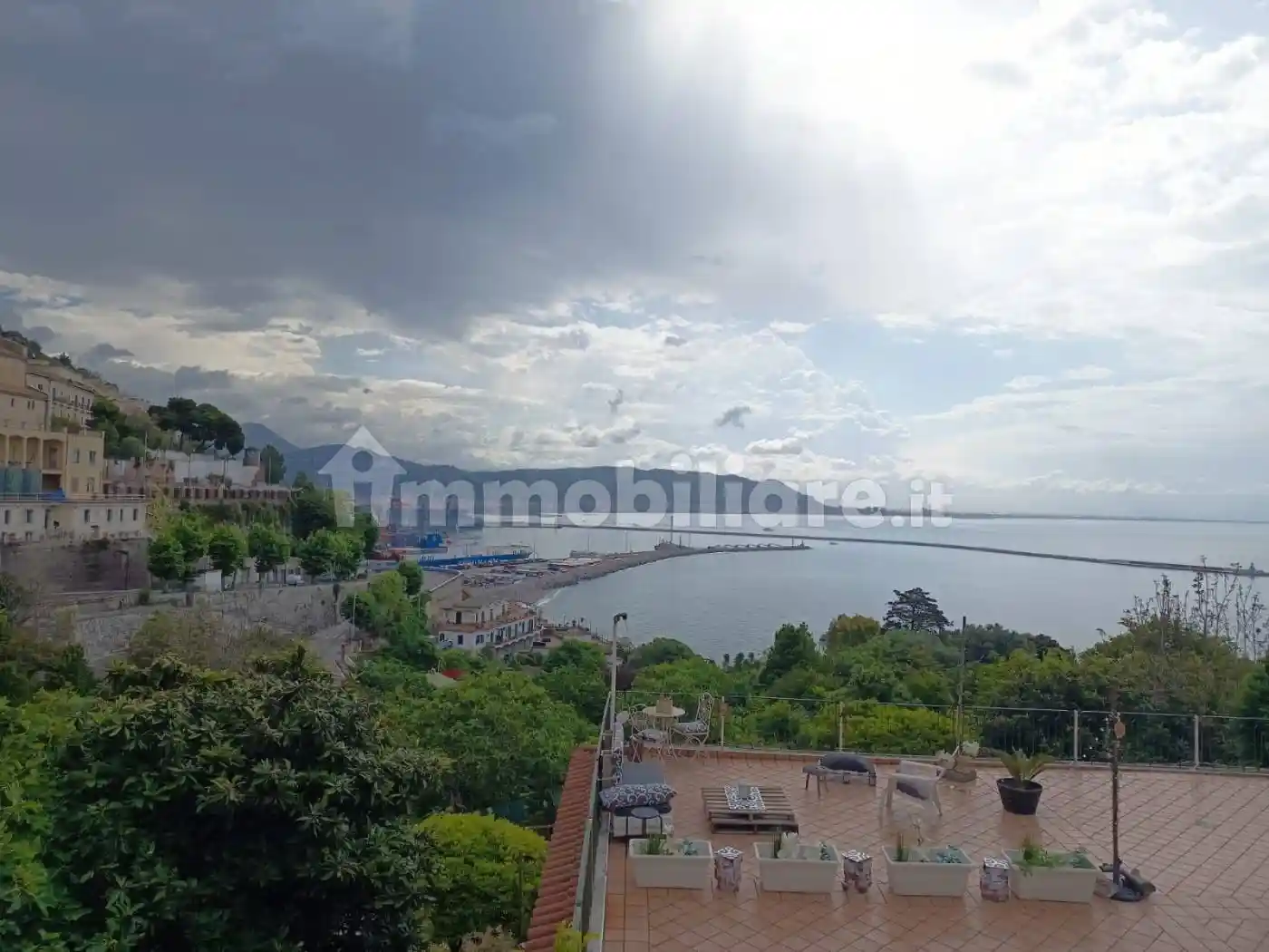 Appartamento in affitto a Vietri sul Mare