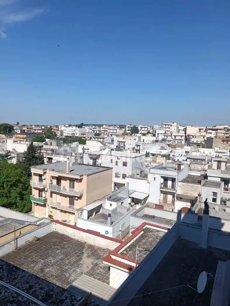 Appartamento in vendita a Crispiano