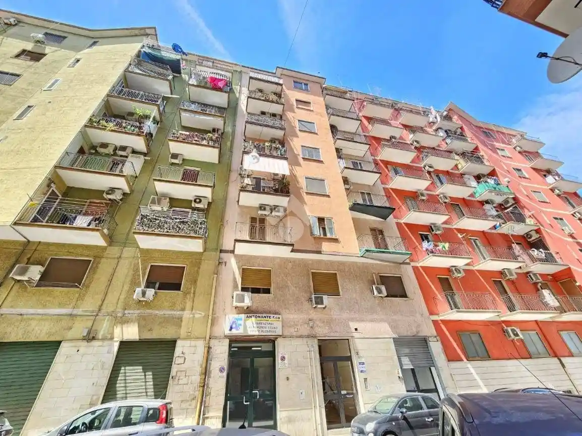 Appartamento in vendita a Taranto