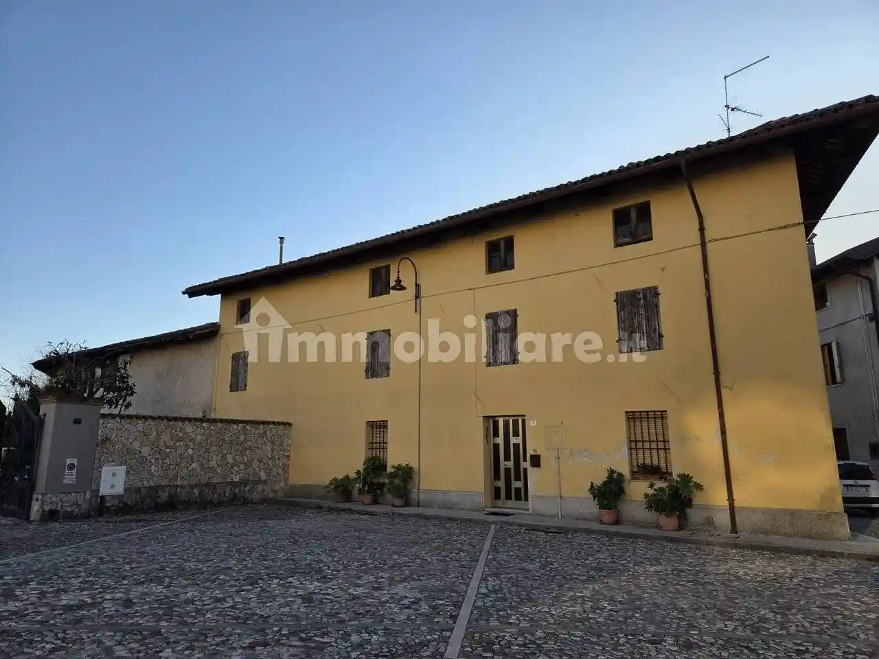 Rustico - Casale in vendita a Santa Maria la Longa