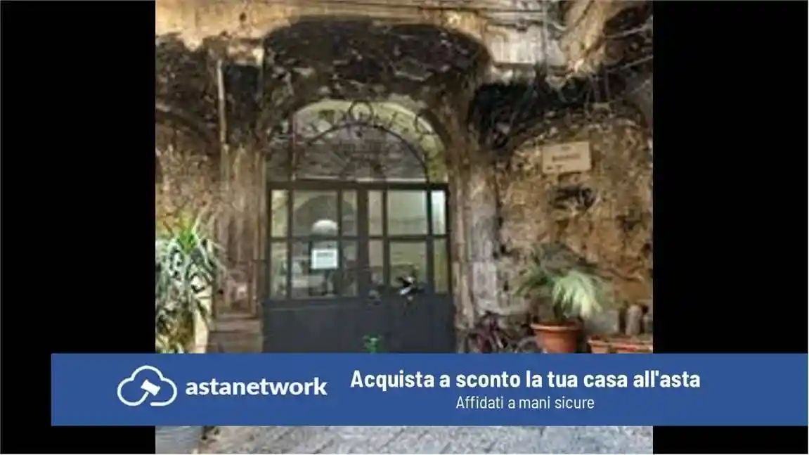 Appartamento in vendita a Napoli