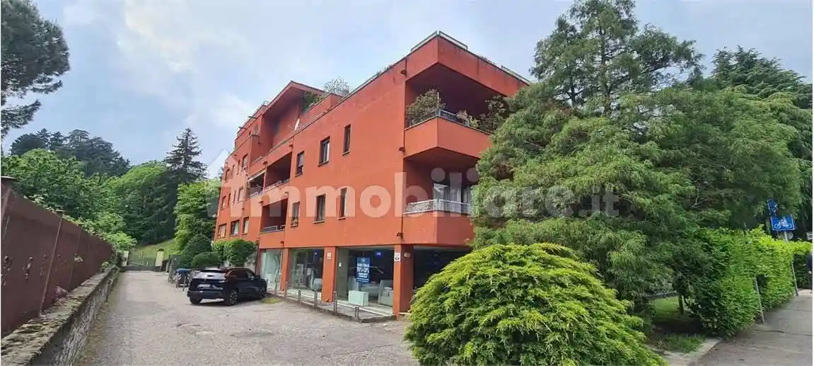 Appartamento in vendita a Varese