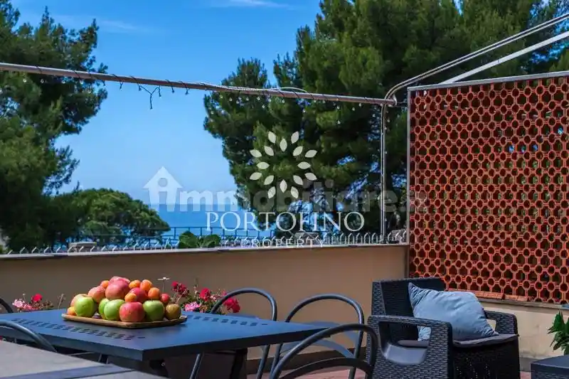 Appartamento in vendita a Bogliasco