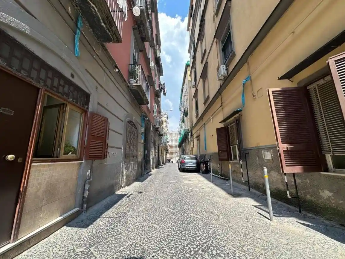 Appartamento in vendita a Napoli