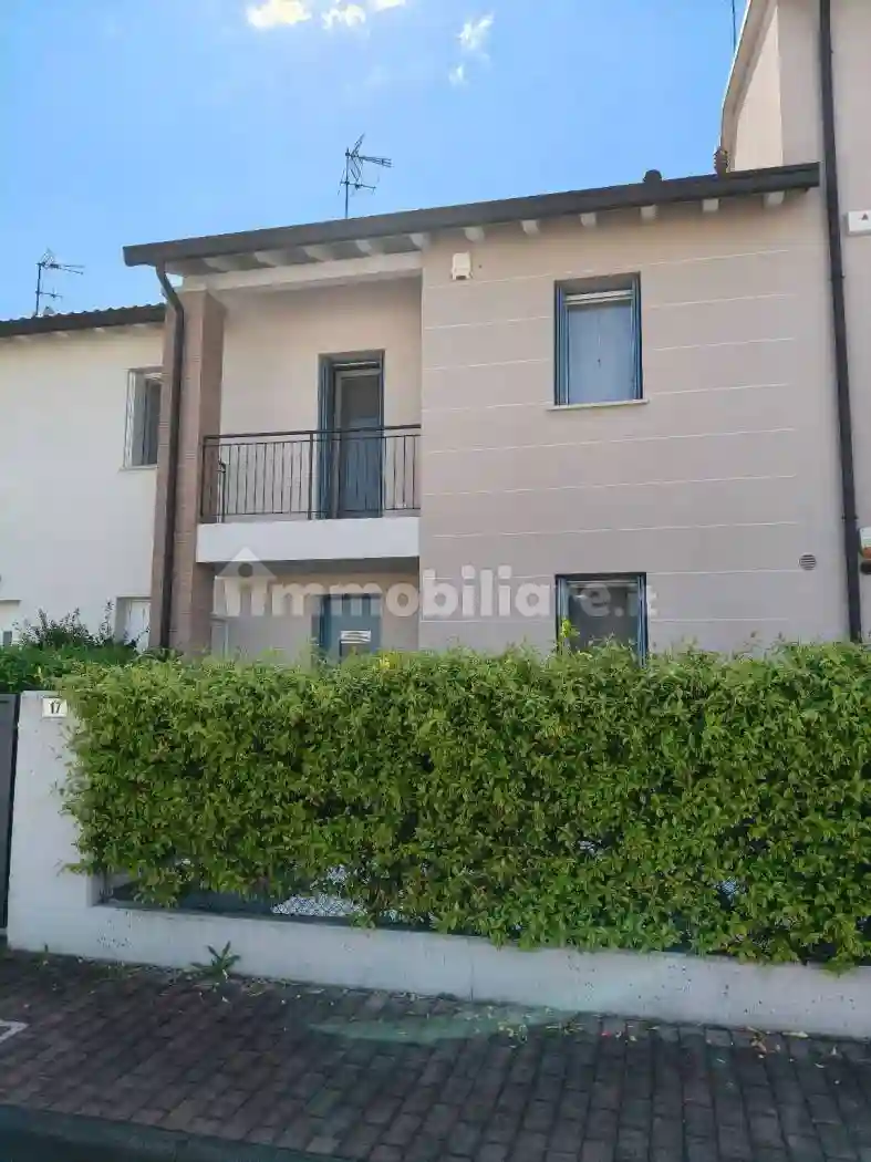 Villetta a schiera - foto 2