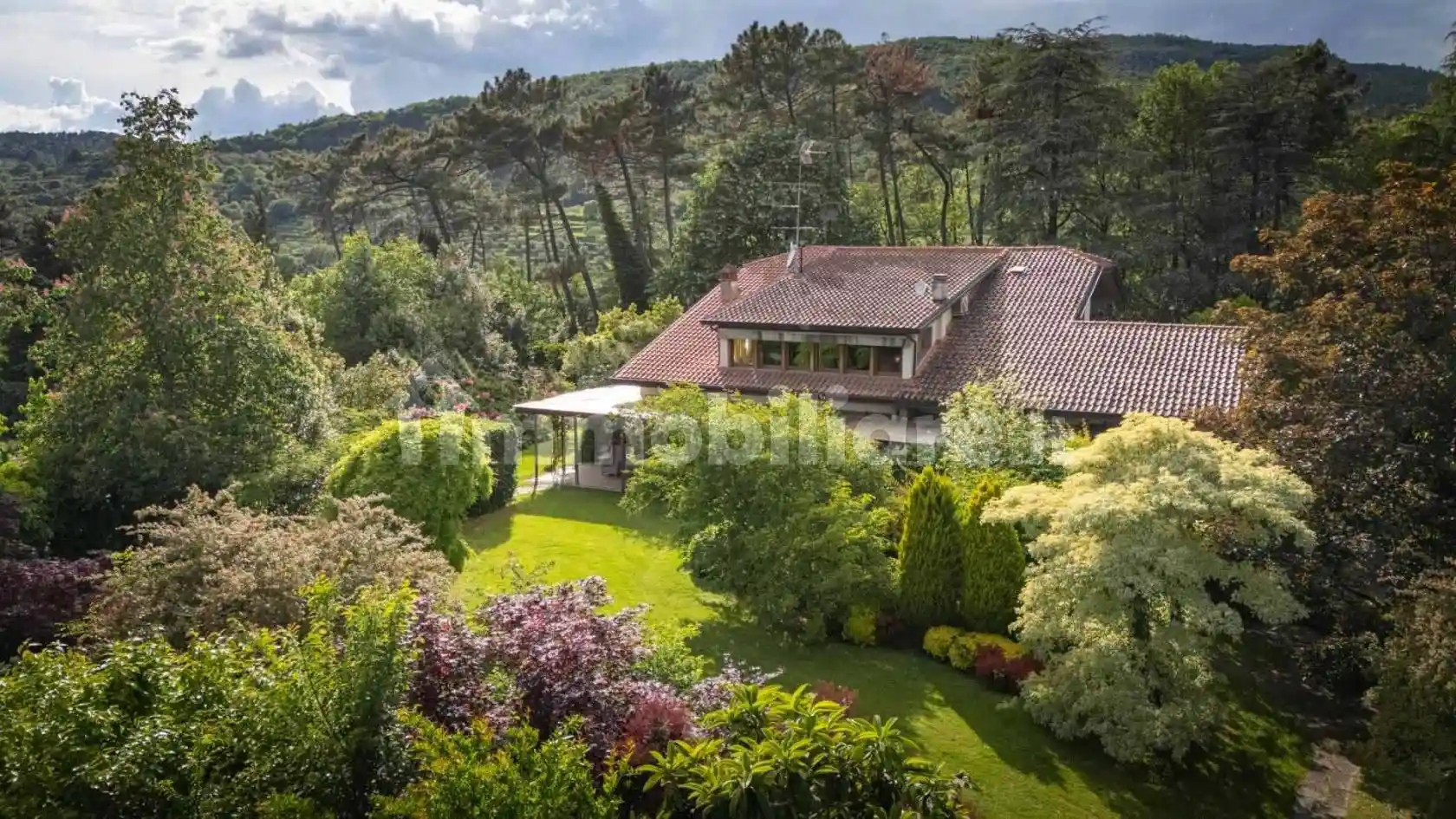 Villa in vendita a Subbiano