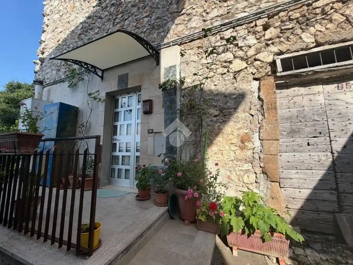 Appartamento in vendita a Artena