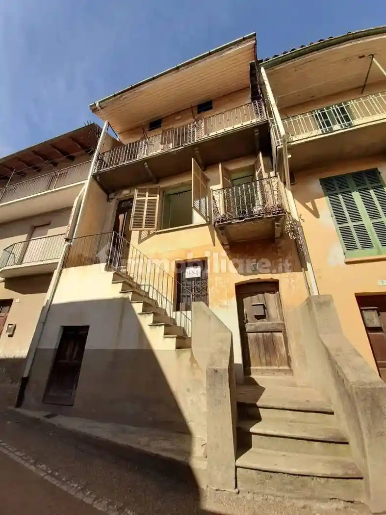 Villa in vendita a Pettinengo