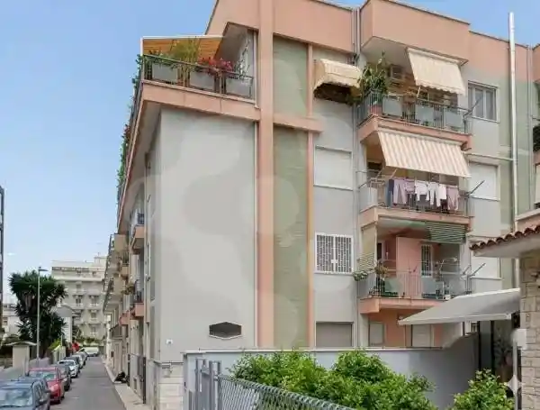 Appartamento in vendita a Bari